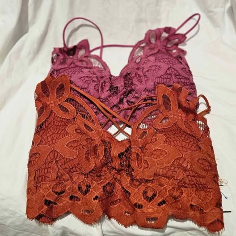 True XS BRAS‎ (2)